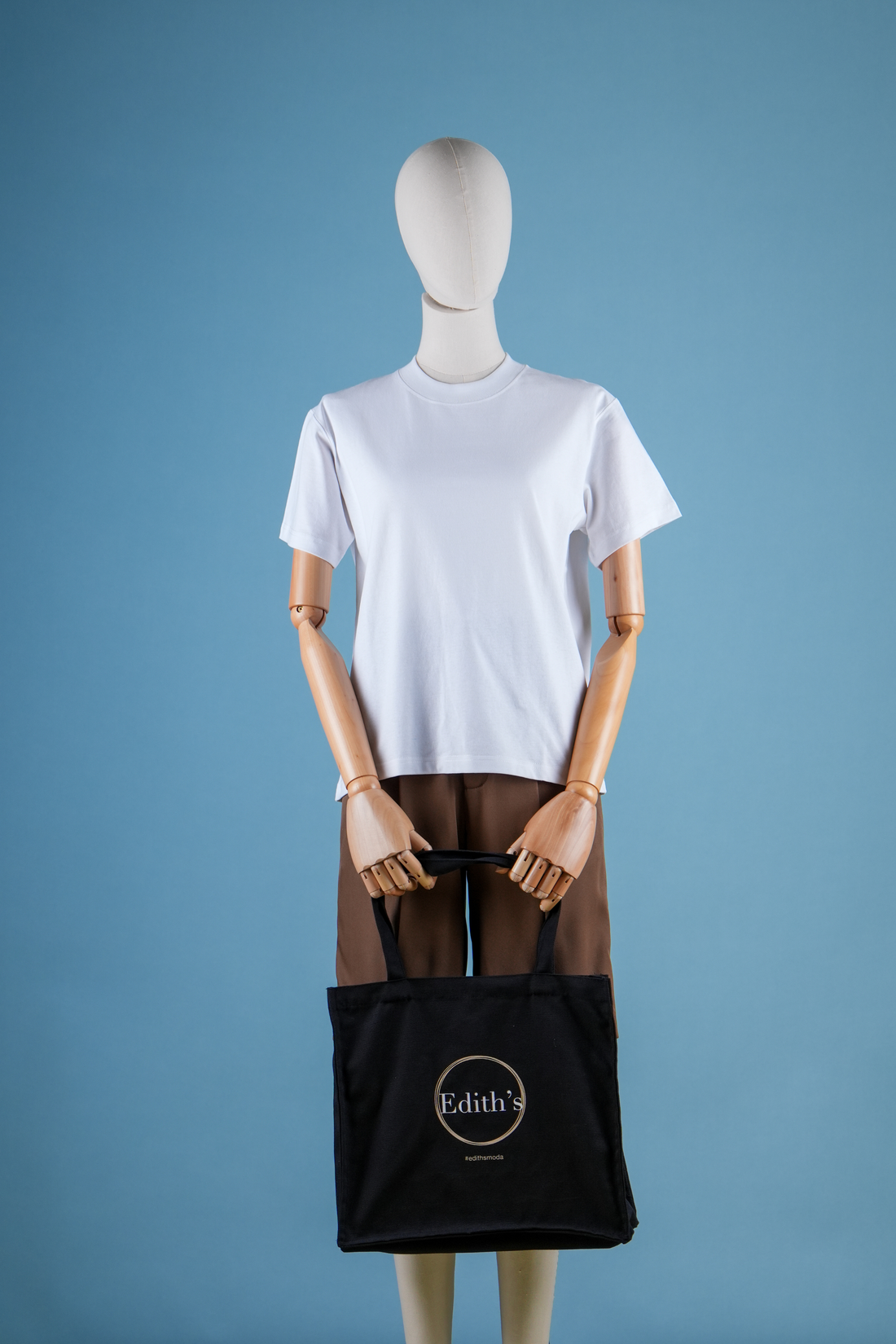 Solene Tee